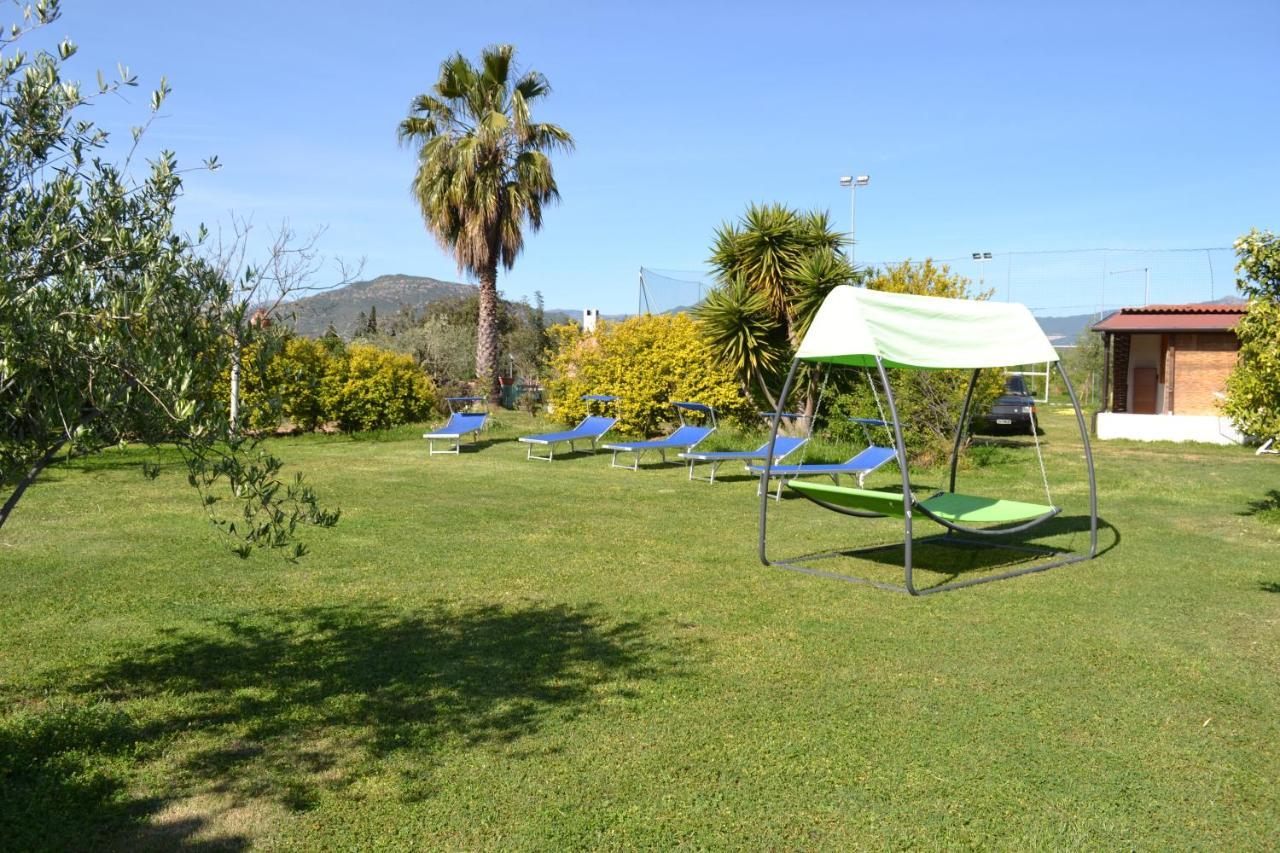 Villa Gladyr Lotzorai Εξωτερικό φωτογραφία