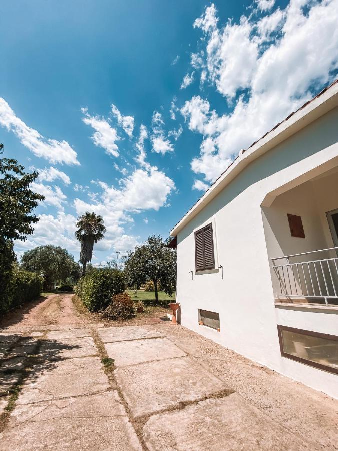 Villa Gladyr Lotzorai Εξωτερικό φωτογραφία