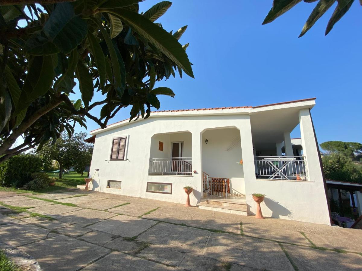Villa Gladyr Lotzorai Εξωτερικό φωτογραφία