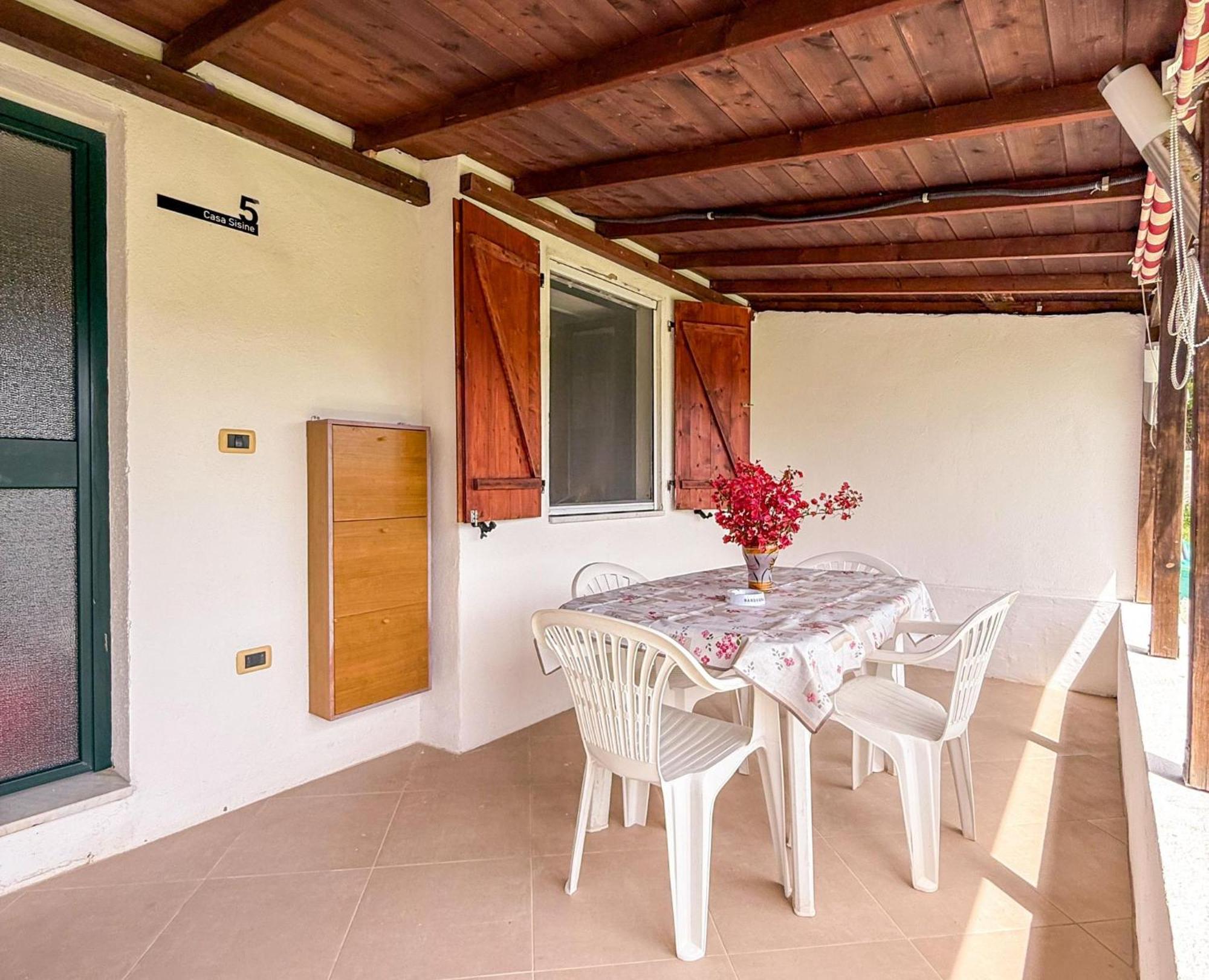 Villa Gladyr Lotzorai Εξωτερικό φωτογραφία