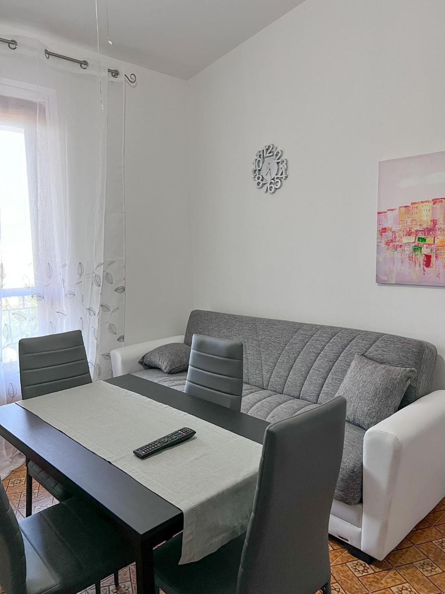 Villa Gladyr Lotzorai Εξωτερικό φωτογραφία